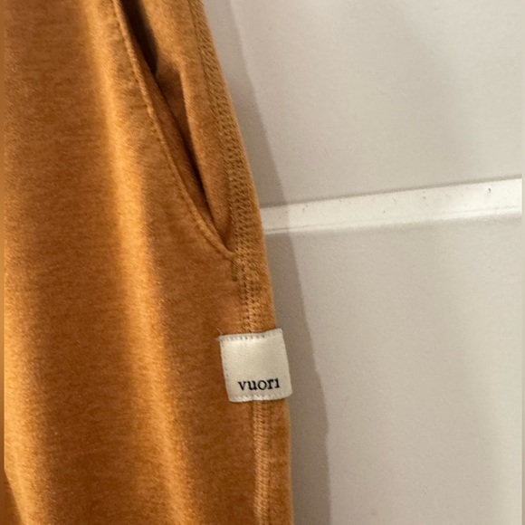 Vuori Camel Jogger Pants - Picture 3 of 4